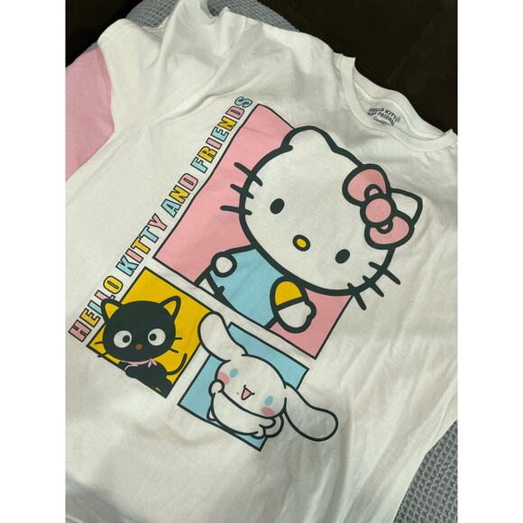 Hello Kitty Sweatshirt & T-Shirt Bundle Women’s M & L Sanrio - Picture 4 of 6